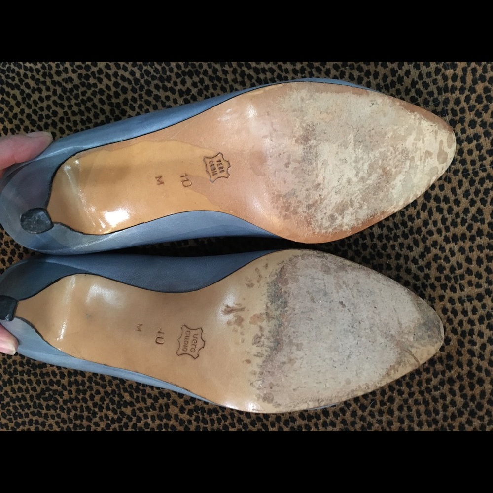 Gorgeous pale blue Bally pumps! - Picture 5 of 12
